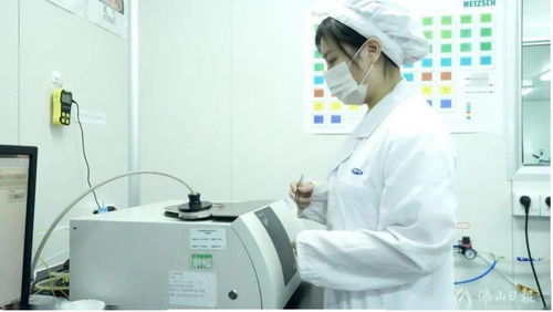 創(chuàng)新驅(qū)動(dòng)，技術(shù)為王 佛塑科技以科技創(chuàng)新引領(lǐng)企業(yè)高質(zhì)量發(fā)展，深耕視力保健儀技術(shù)開(kāi)發(fā)